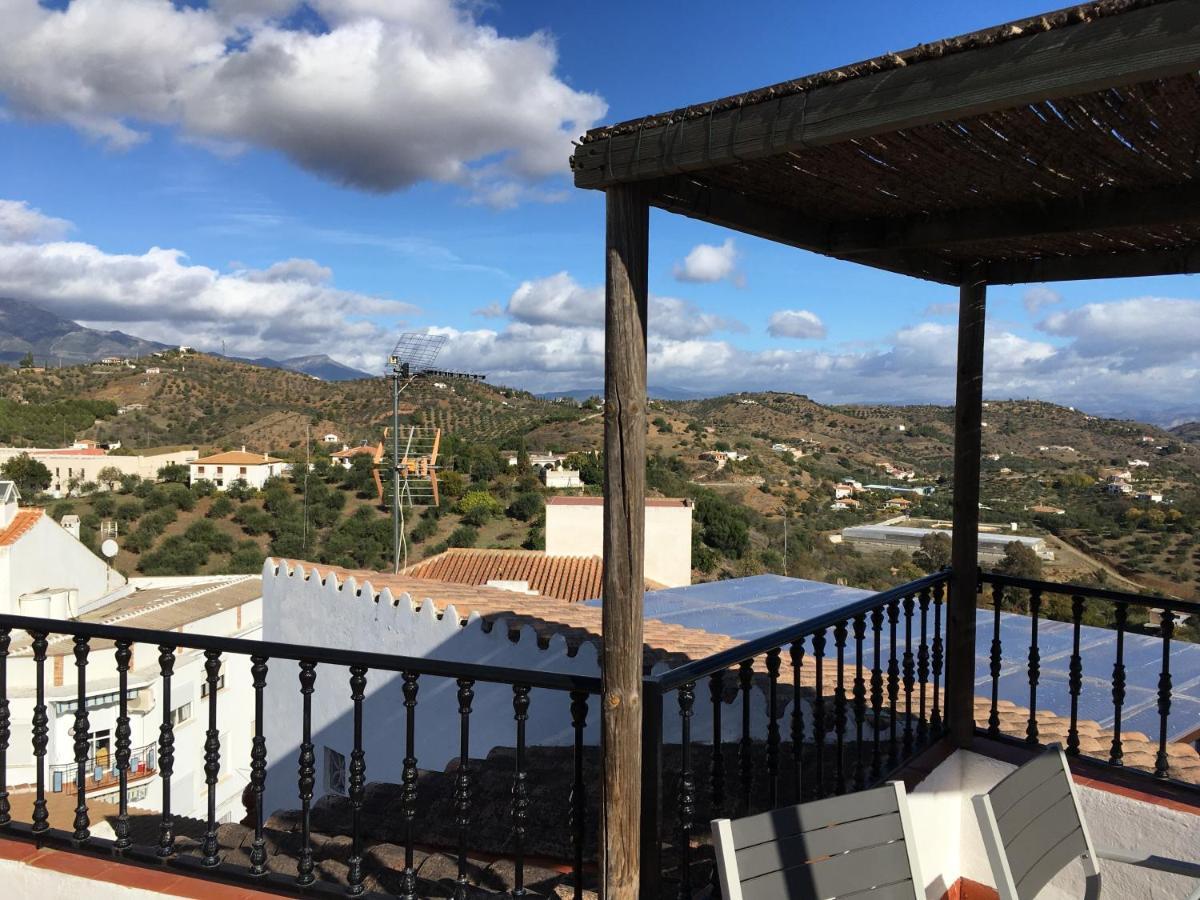 Casa Sonrisa Villa Guaro ภายนอก รูปภาพ